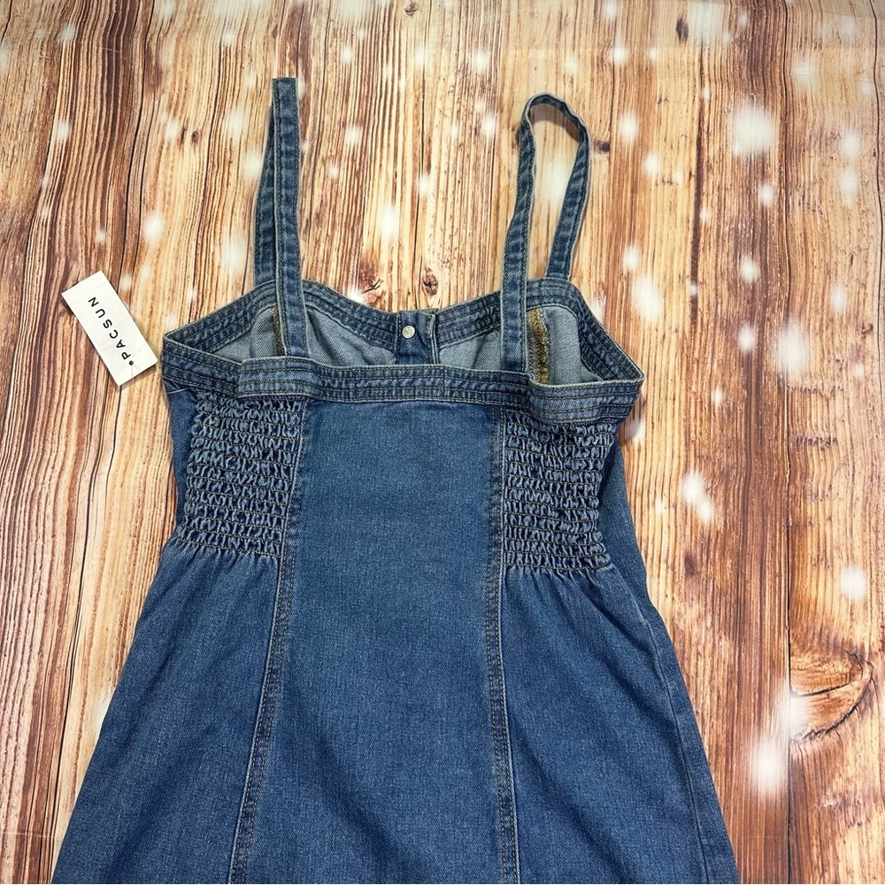 NWT Pacsun Blue Denim Button-Down Dress
Size XS - Picture 5 of 13